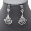 Boucles-dOreilles-Triangle-et-Multi-Evantails-Ajoures-Acier-Argente