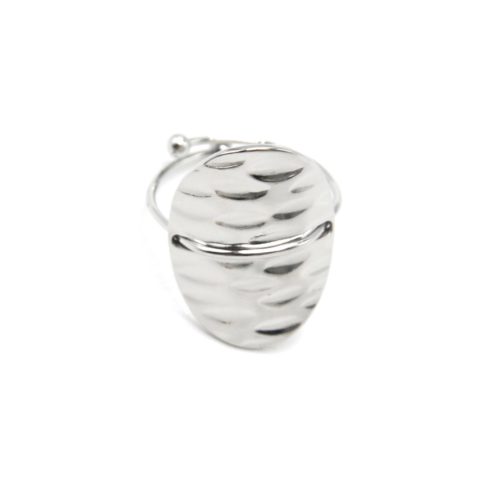 Bague-Fine-avec-Medaille-Ovale-Martelee-Acier-Argente