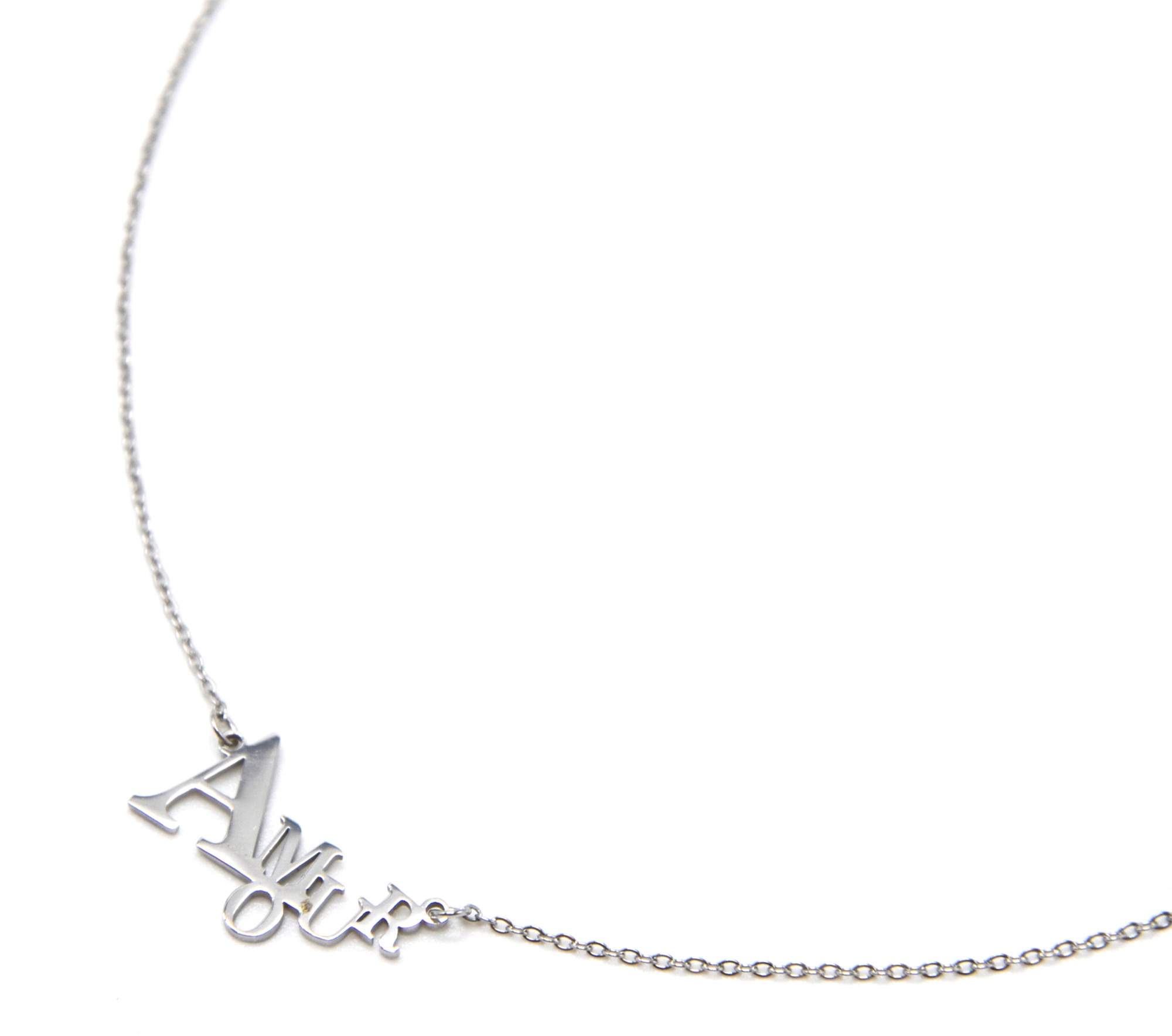 Collier-Fine-Chaine-Pendentif-Lettres-Amour-Acier-Argente