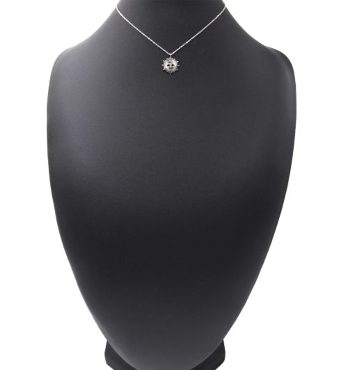 Collier-Fine-Chaine-avec-Soleil-Acier-Argente-et-Oeil-Strass