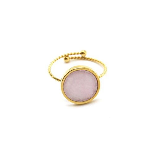 Bague-Fine-Torsadee-avec-Pierre-Ronde-Rose-Pale-Contour-Acier-Dore