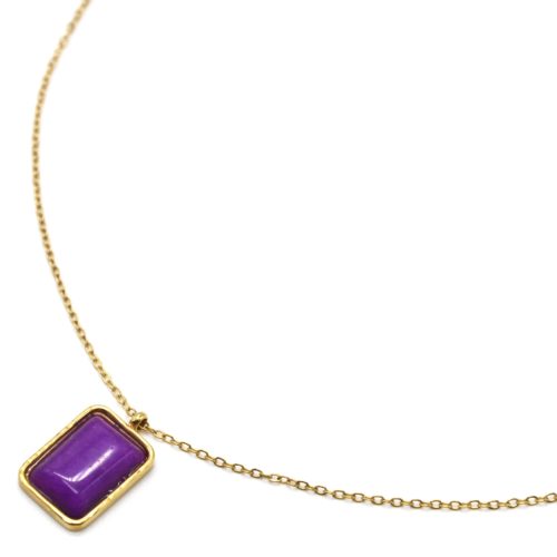 Collier-Fine-Chaine-avec-Pierre-Rectangle-Mauve-Contour-Acier-Dore