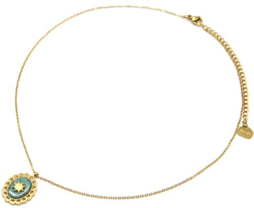 Collier-Fine-Chaine-Pendentif-Pierre-Ovale-Verte-Contour-Petales-et-Soleil-Acier-Dore