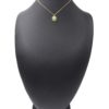 Collier-Fine-Chaine-Pendentif-Pierre-Ovale-Verte-Contour-Petales-et-Soleil-Acier-Dore