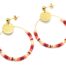 Boucles-dOreilles-Medaille-Martelee-Acier-Dore-et-Anneau-Perles-Degrade-Rouge