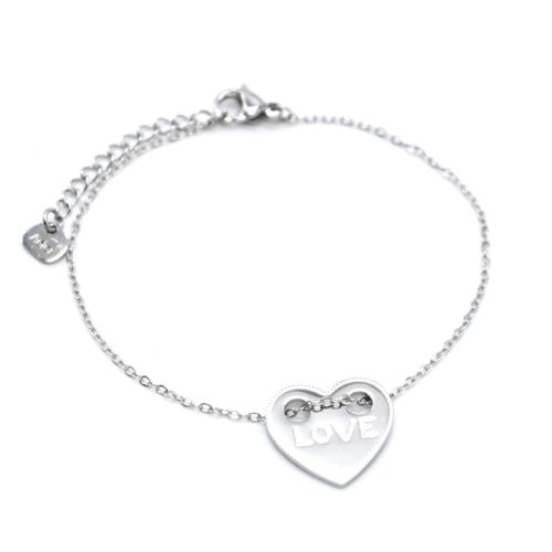 Bracelet-Fine-Chaine-avec-Medaille-Coeur-Love-Acier-Argente