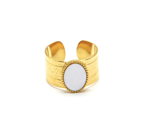 Bague-Large-Martelee-avec-Ovale-Nacre-Contour-Billes-Acier-Dore