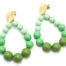 Boucles-dOreilles-Medaille-Acier-Dore-et-Goutte-Perles-Resine-Degrade-Vert