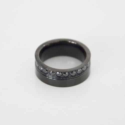 Bague-Anneau-Acier-Noir-et-Bande-Strass-Taille-18