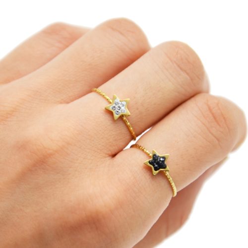 Bague-Fine-Torsadee-avec-Etoile-Acier-Dore-et-Strass