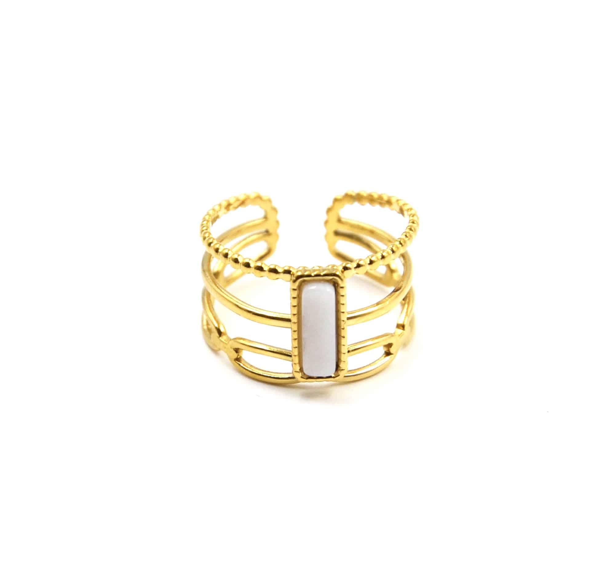 Bague-3-Rangs-avec-Maillons-Acier-Dore-et-Pierre-Rectangle-Blanche